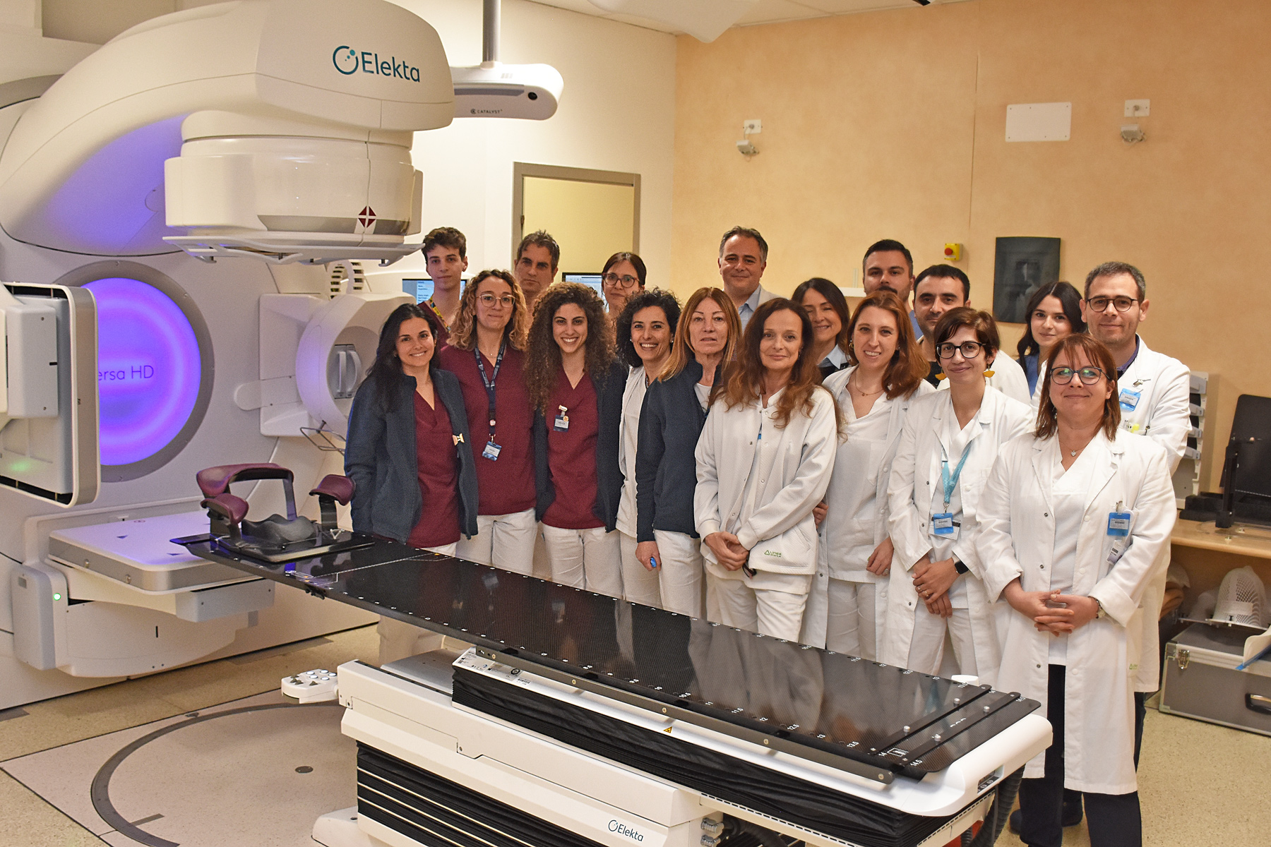 equipe radioterapia e nuovo linac 